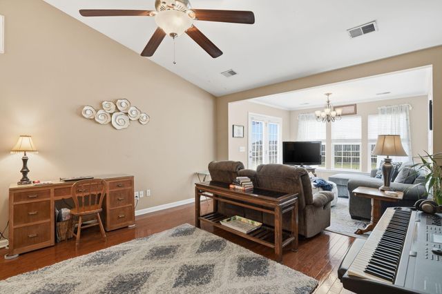 214 Chipping Sparrow Drive, Summerville, SC 29485