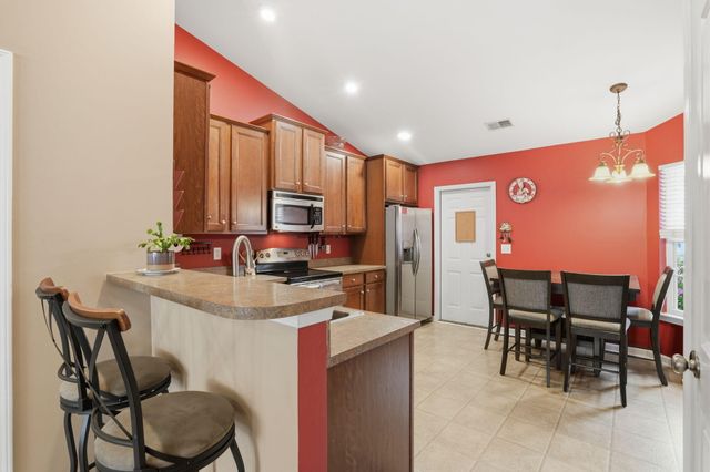 214 Chipping Sparrow Drive, Summerville, SC 29485