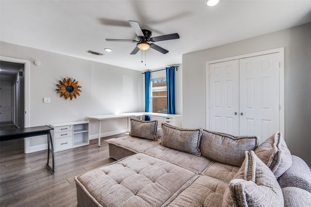 348 Thompson Street, Fort Worth, TX 76134