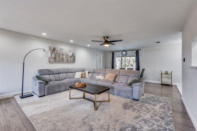 348 Thompson Street, Fort Worth, TX 76134
