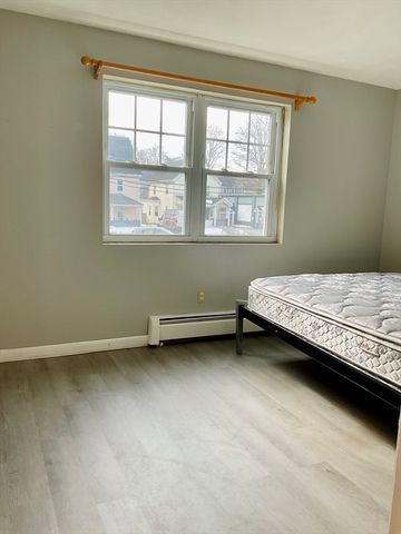 924 Main St 21, Woburn, MA 01801