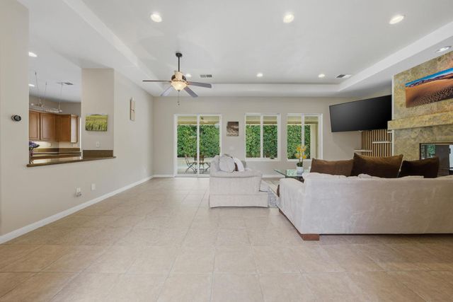 79120 Shadow Trail, La Quinta, CA 92253