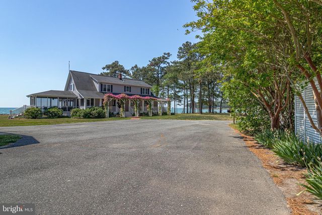 672 TASKMAKER LANE, Reedville, VA 22539