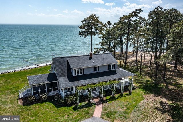 672 TASKMAKER LANE, Reedville, VA 22539