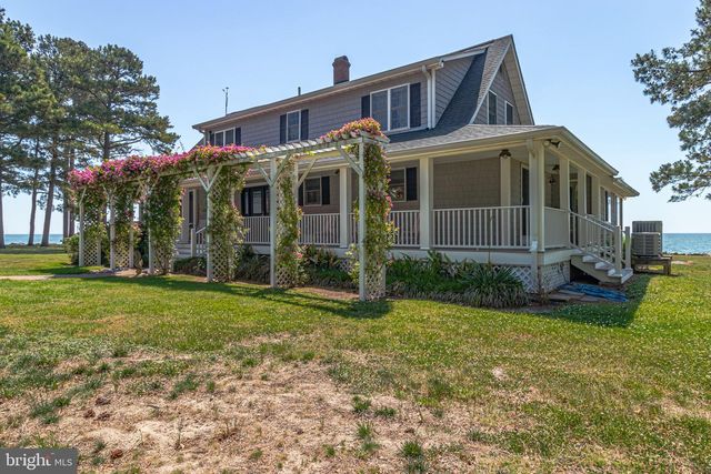 672 TASKMAKER LANE, Reedville, VA 22539
