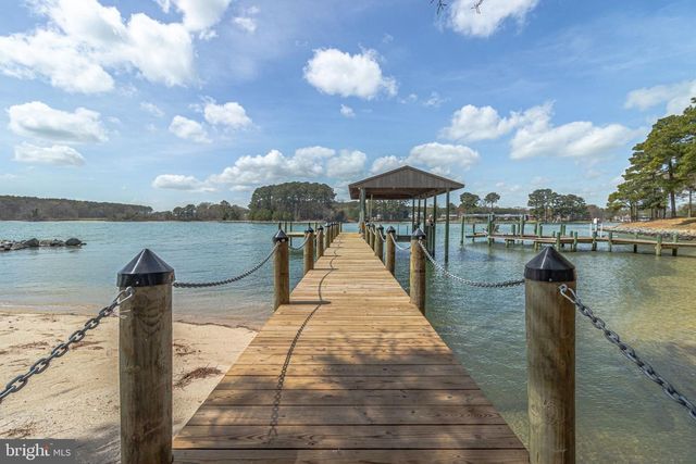 672 TASKMAKER LANE, Reedville, VA 22539