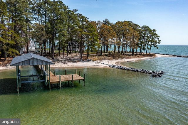 672 TASKMAKER LANE, Reedville, VA 22539