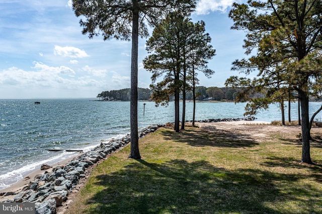 672 TASKMAKER LANE, Reedville, VA 22539