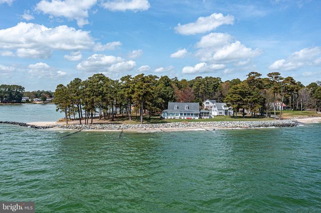 672 TASKMAKER LANE, Reedville, VA 22539