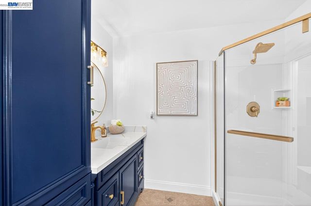 6857 Penn Dr, Dublin, CA 94568
