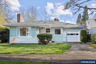 1725 Grant St NE, Salem, OR 97301