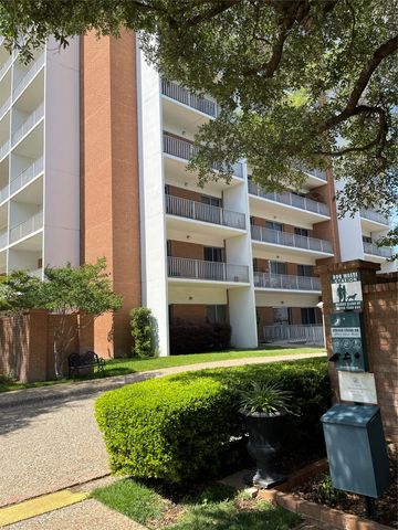 4924 Cobbs Drive 8C, Waco, TX 76710
