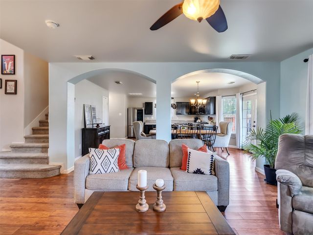 5302 Rio Ramos Street, Rosharon, TX 77583