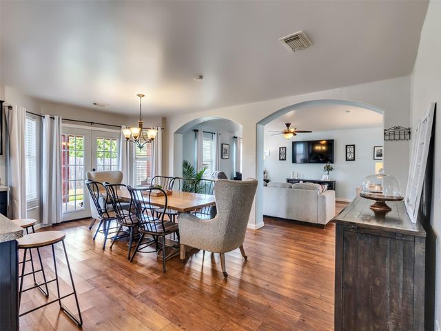 5302 Rio Ramos Street, Rosharon, TX 77583