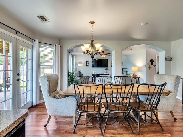 5302 Rio Ramos Street, Rosharon, TX 77583