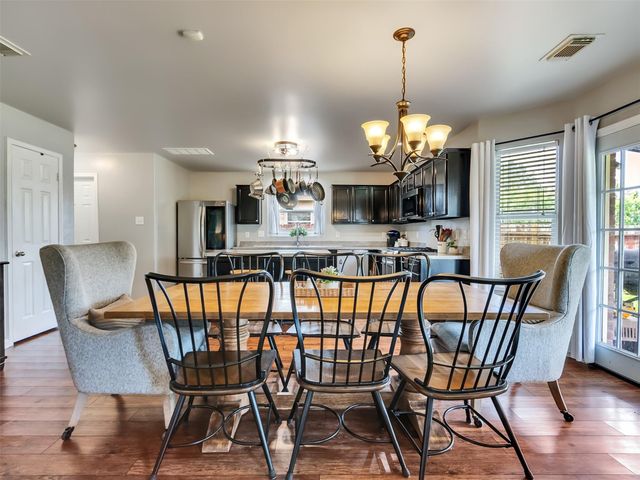 5302 Rio Ramos Street, Rosharon, TX 77583