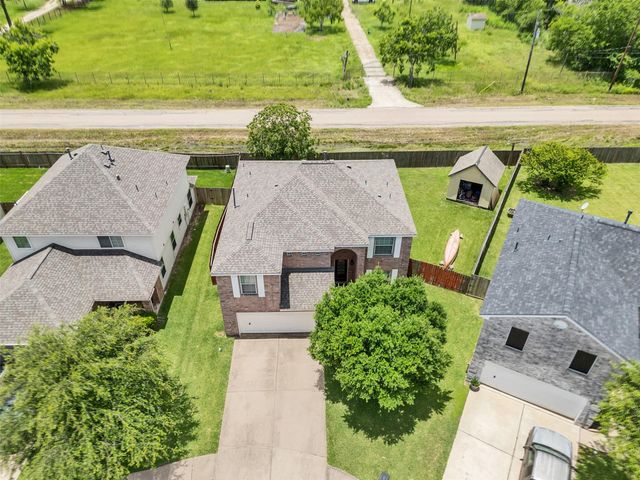 5302 Rio Ramos Street, Rosharon, TX 77583