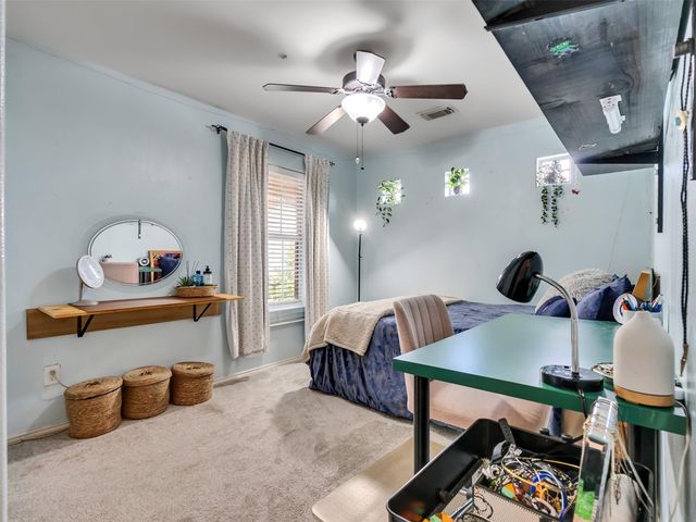 5302 Rio Ramos Street, Rosharon, TX 77583