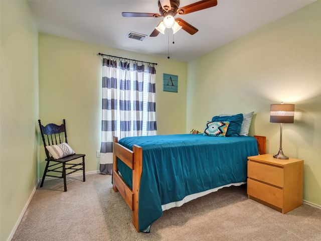 5302 Rio Ramos Street, Rosharon, TX 77583
