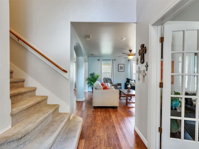 5302 Rio Ramos Street, Rosharon, TX 77583