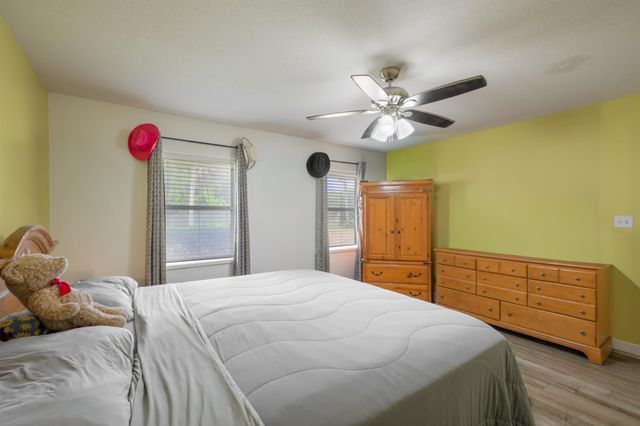 588 NE 28th Avenue, Okeechobee, FL 34972