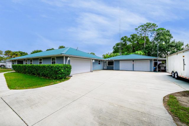 588 NE 28th Avenue, Okeechobee, FL 34972