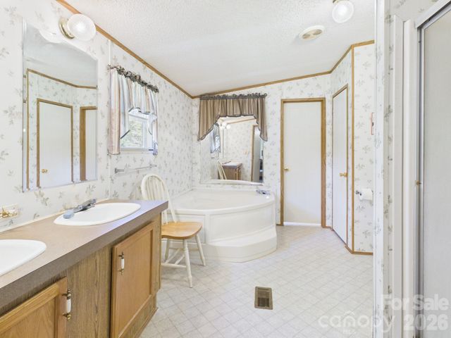 51 Fred Jolly Lane, Taylorsville, NC 28681