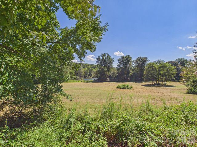 51 Fred Jolly Lane, Taylorsville, NC 28681