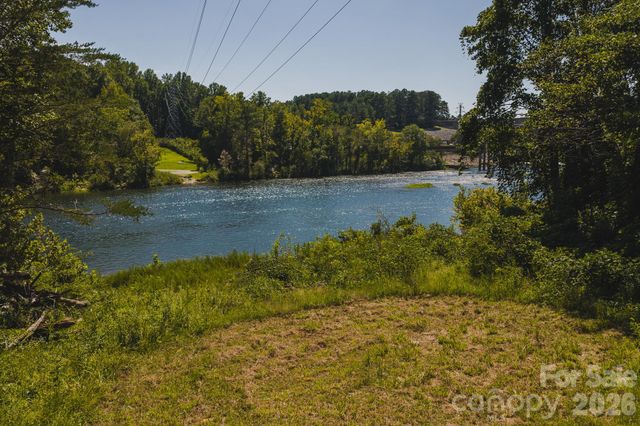 51 Fred Jolly Lane, Taylorsville, NC 28681