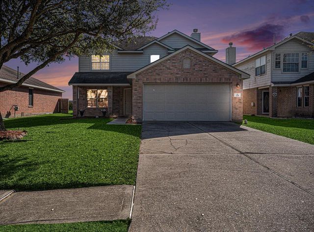 725 Spoonbill Lane, La Marque, TX 77568