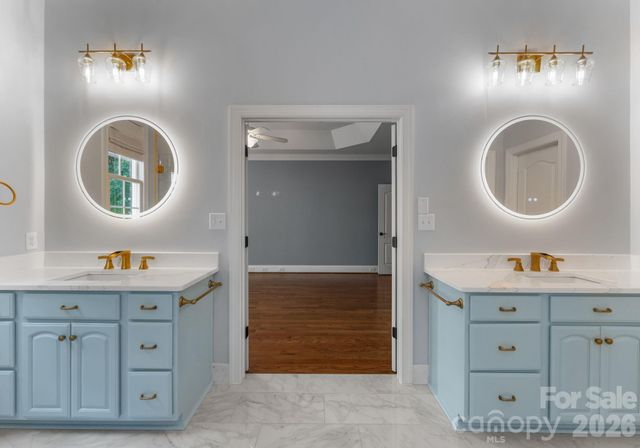 4536 Rustling Woods Drive, Denver, NC 28037