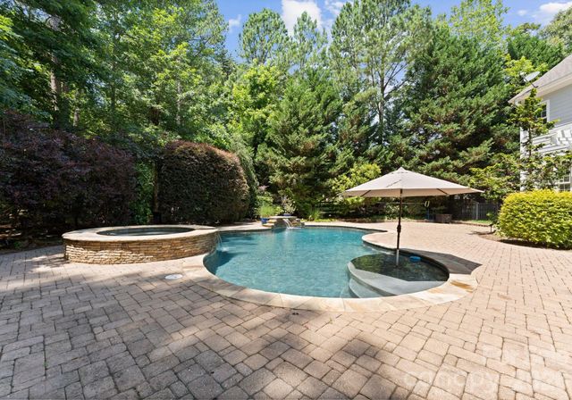 4536 Rustling Woods Drive, Denver, NC 28037