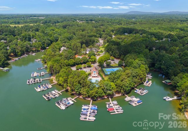 4536 Rustling Woods Drive, Denver, NC 28037