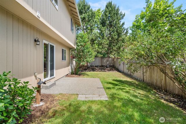 2905 Campus Prairie Loop NE, Lacey, WA 98516