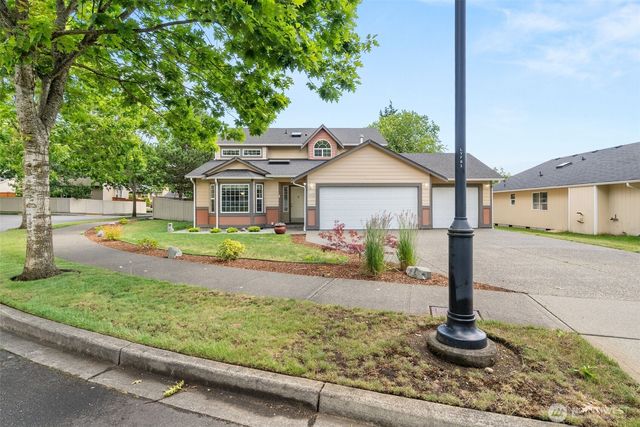 2905 Campus Prairie Loop NE, Lacey, WA 98516