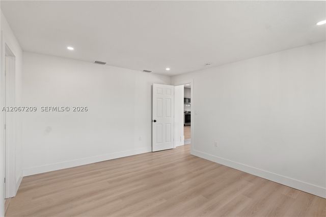 31 W 64th St, Hialeah, FL 33012