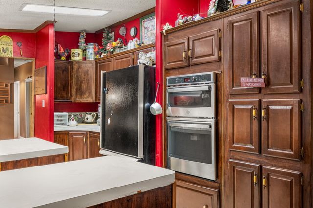 212 KAREN DR, Williamstown, NJ 08094