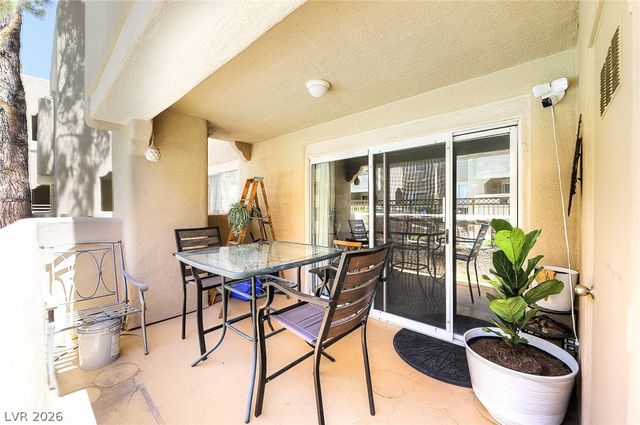 1909 Desert Falls Court 105, Las Vegas, NV 89128