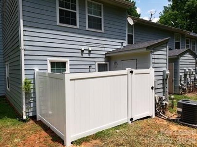 3908 Briarhill Drive, Charlotte, NC 28215