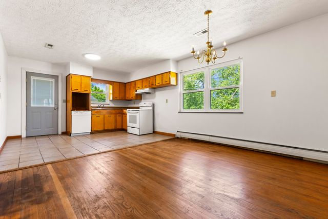 725 W Sun Street, Morehead, KY 40351