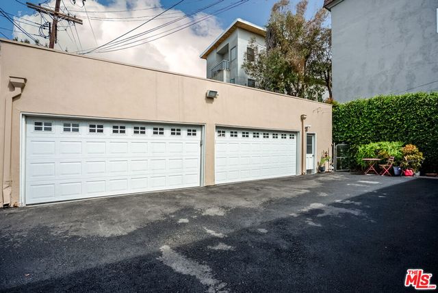 10761 Massachusetts Avenue 4, Los Angeles, CA 90024