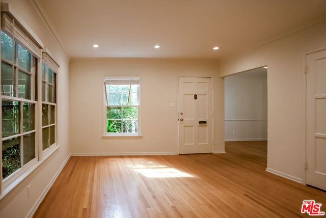 10761 Massachusetts Avenue 4, Los Angeles, CA 90024