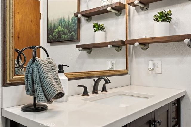 450 Annandale, Lake Arrowhead, CA 92352