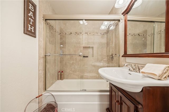 450 Annandale, Lake Arrowhead, CA 92352