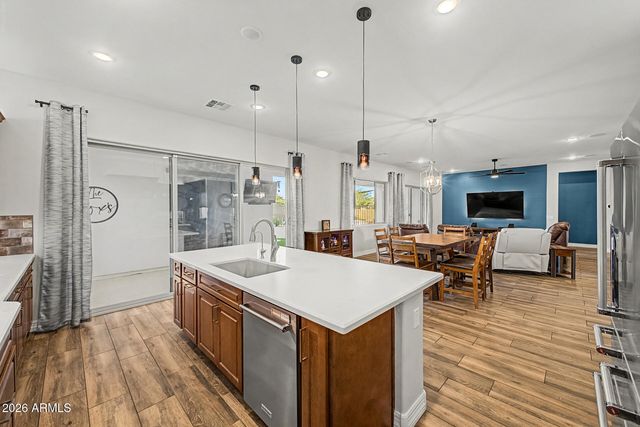 18538 W THUNDERHILL Place, Goodyear, AZ 85338