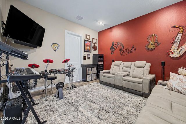 18538 W THUNDERHILL Place, Goodyear, AZ 85338