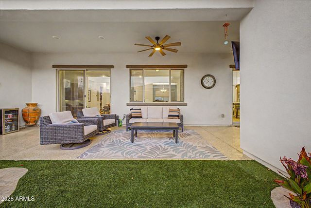 18538 W THUNDERHILL Place, Goodyear, AZ 85338
