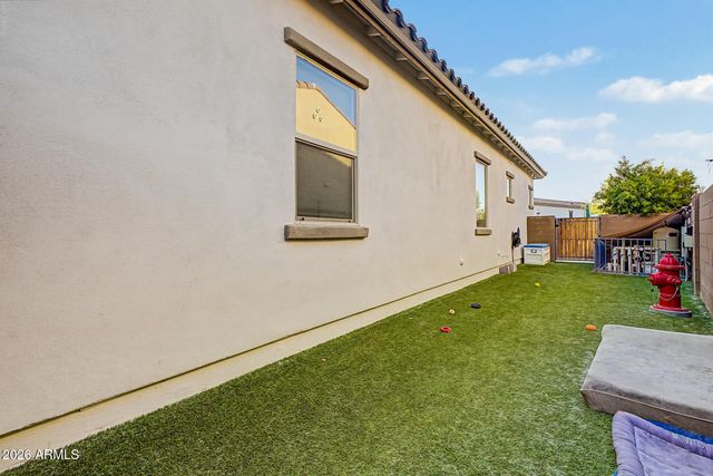 18538 W THUNDERHILL Place, Goodyear, AZ 85338