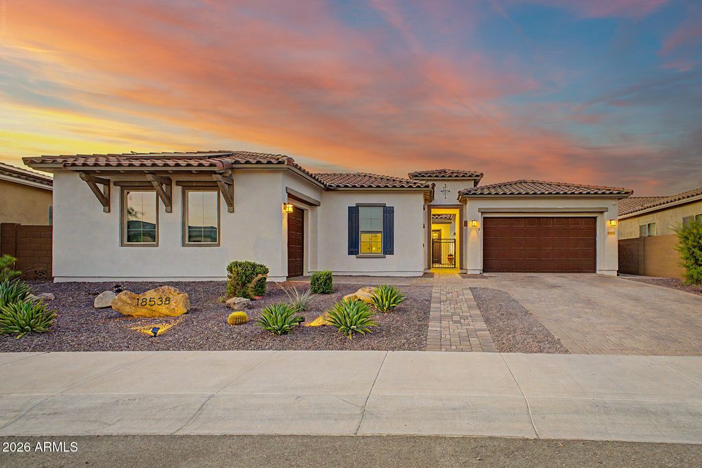 18538 W THUNDERHILL Place, Goodyear, AZ 85338