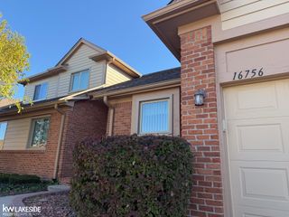 16756 Country Ridge Court, Macomb Twp, MI 48044